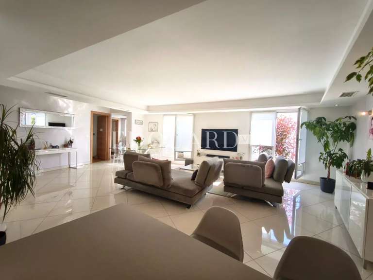 Appartement Roquebrune-Cap-Martin - 3 chambres - 110m²