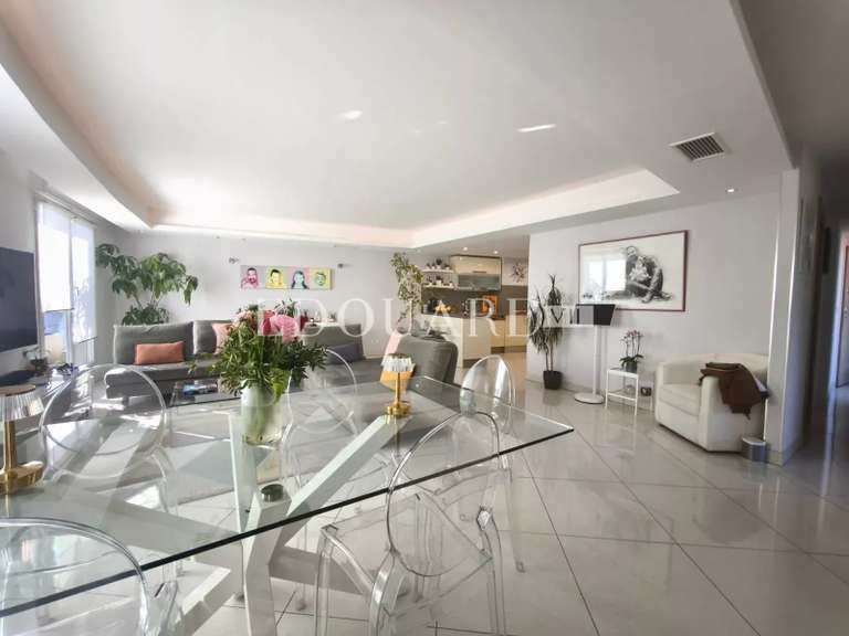 Appartement Roquebrune-Cap-Martin - 3 chambres - 110m²