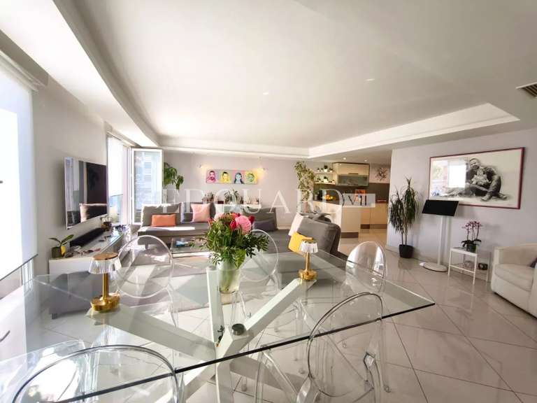 Appartement Roquebrune-Cap-Martin - 3 chambres - 110m²