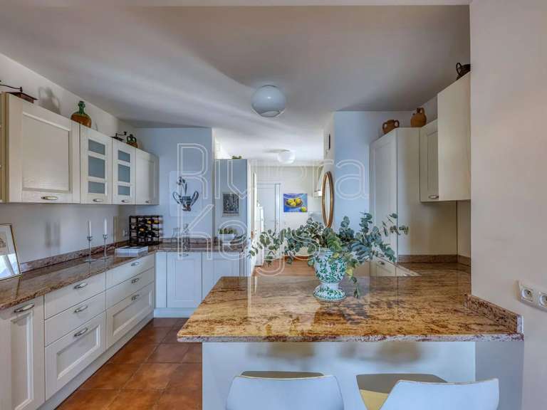 Appartement Roquebrune-Cap-Martin - 2 chambres - 138m²