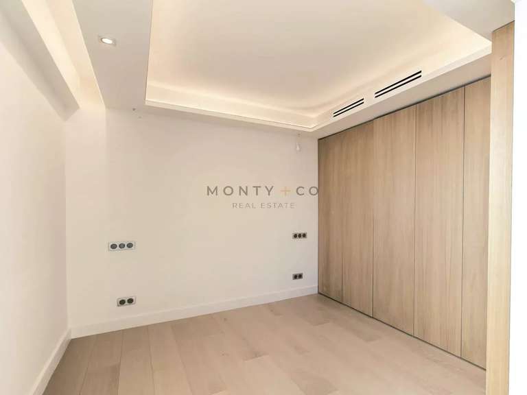 Apartment with Sea view Roquebrune-Cap-Martin - 3 bedrooms - 136m²