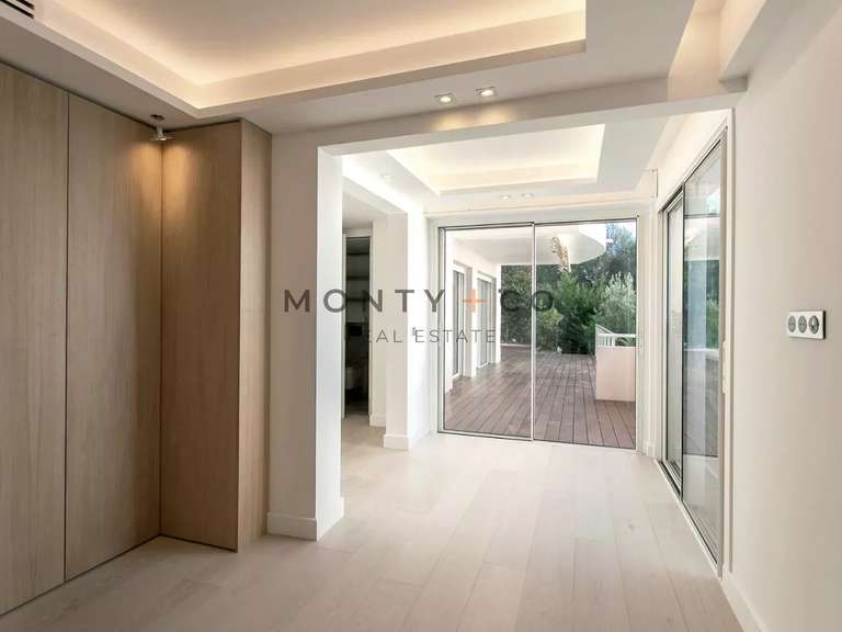 Apartment with Sea view Roquebrune-Cap-Martin - 3 bedrooms - 136m²