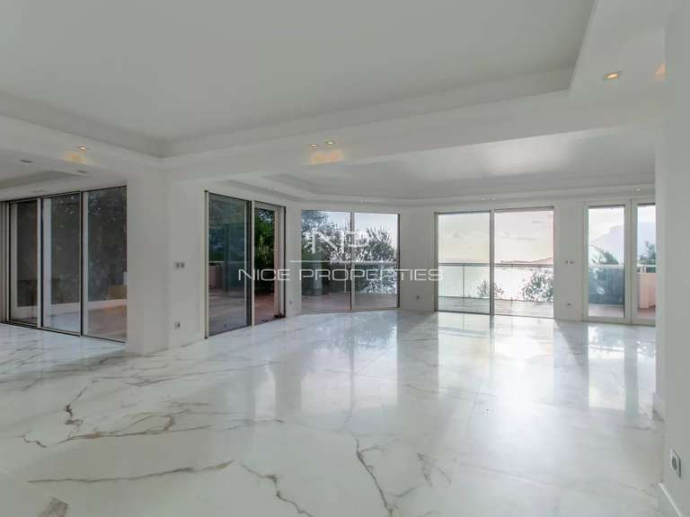 Apartment Roquebrune-Cap-Martin - 3 bedrooms - 138m²