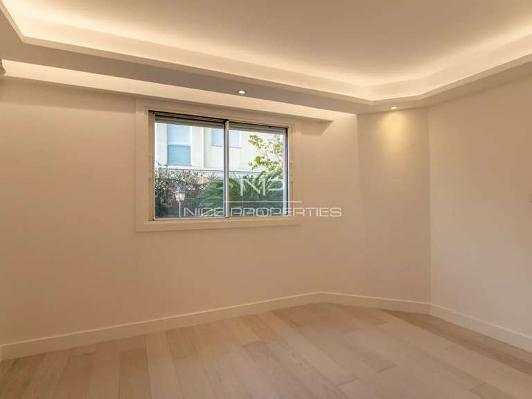 Apartment Roquebrune-Cap-Martin - 3 bedrooms - 138m²