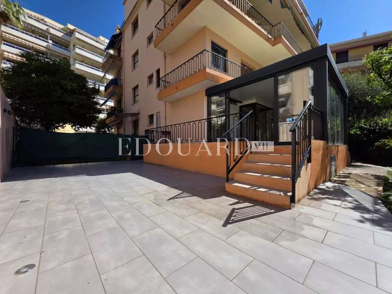 Appartement Roquebrune-Cap-Martin - 3 chambres - 74m²