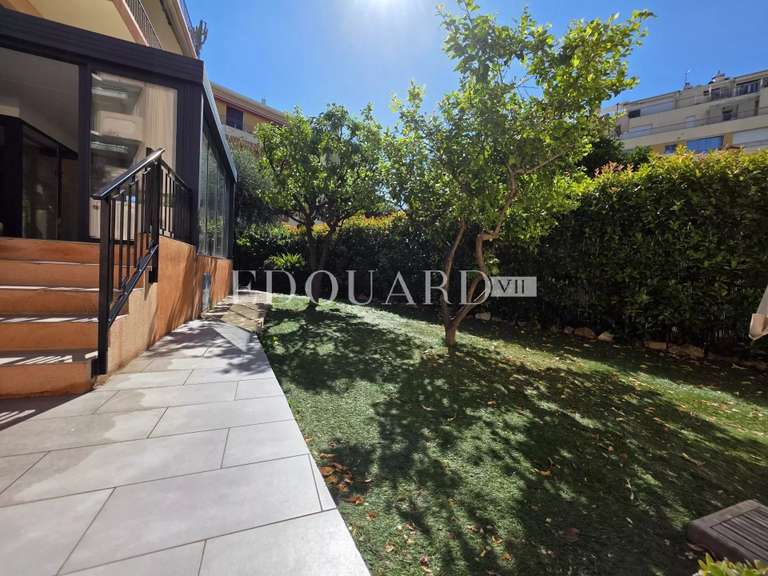 Appartement Roquebrune-Cap-Martin - 3 chambres - 74m²