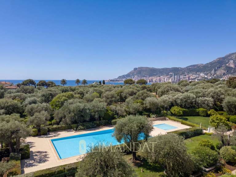 Appartement Roquebrune-Cap-Martin - 4 chambres - 177m²