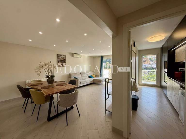 Appartement Roquebrune-Cap-Martin - 2 chambres - 69m²