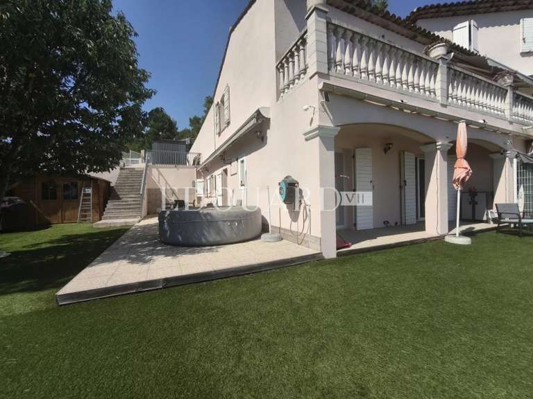 Appartement Roquebrune-Cap-Martin - 3 chambres - 78m²