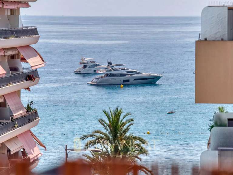 Apartment Roquebrune-Cap-Martin - 2 bedrooms - 86m²