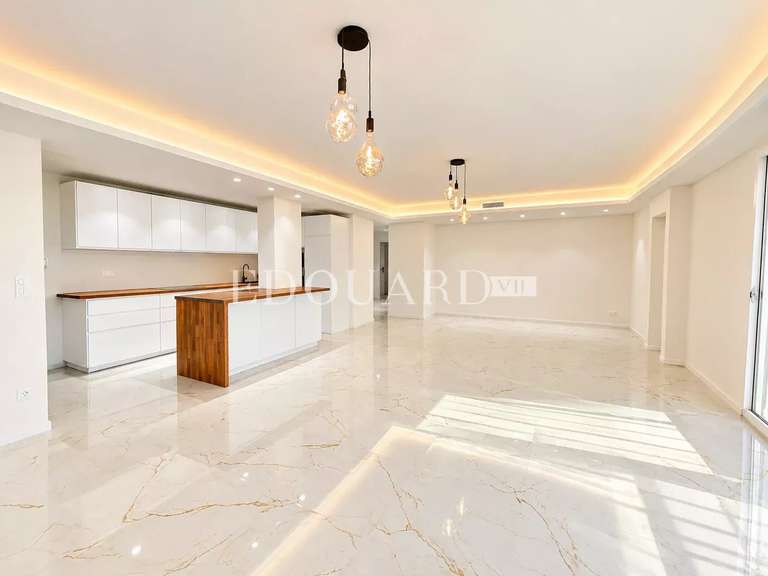 Appartement Roquebrune-Cap-Martin - 3 chambres - 153m²