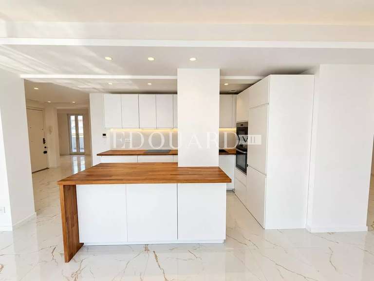 Appartement Roquebrune-Cap-Martin - 3 chambres - 153m²