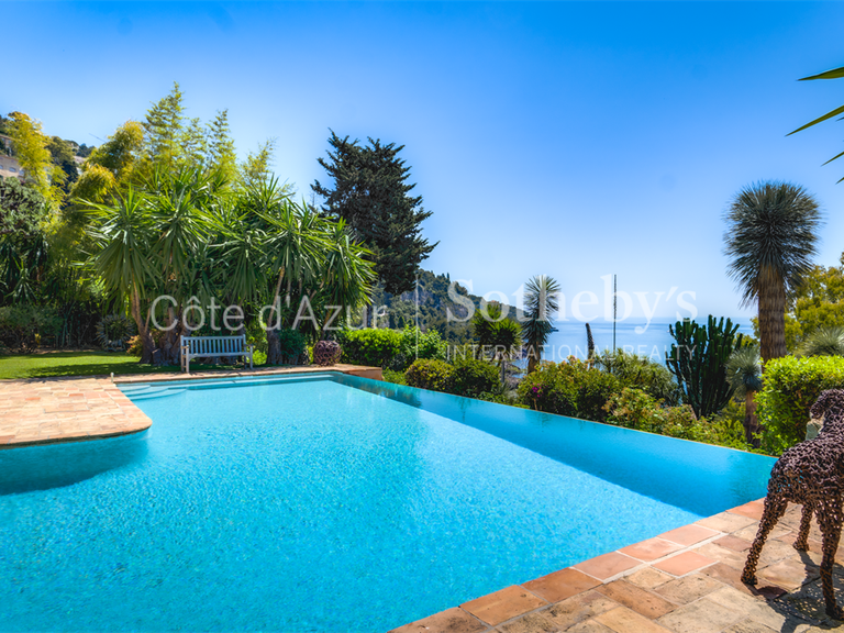 Maison Roquebrune-Cap-Martin - 4 chambres - 266m²