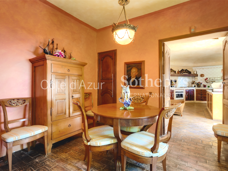 Maison Roquebrune-Cap-Martin - 4 chambres - 266m²