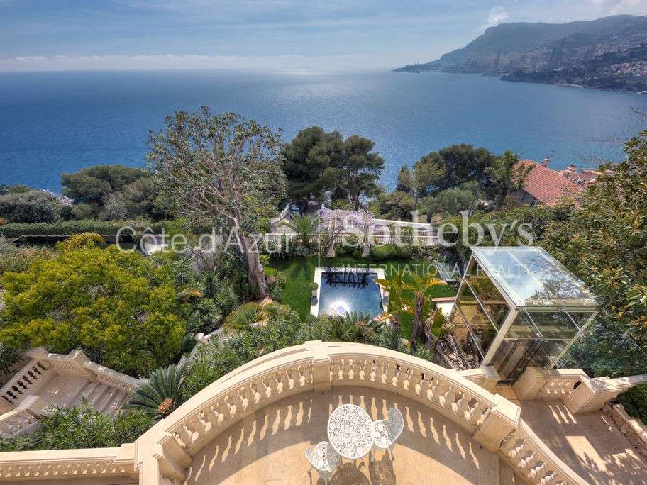 House Roquebrune-Cap-Martin