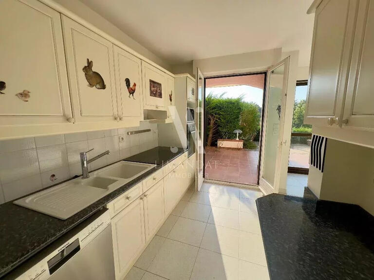 Maison Roquebrune-Cap-Martin - 3 chambres - 120m²