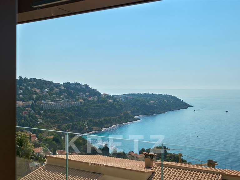 Maison Roquebrune-Cap-Martin - 5 chambres - 300m²