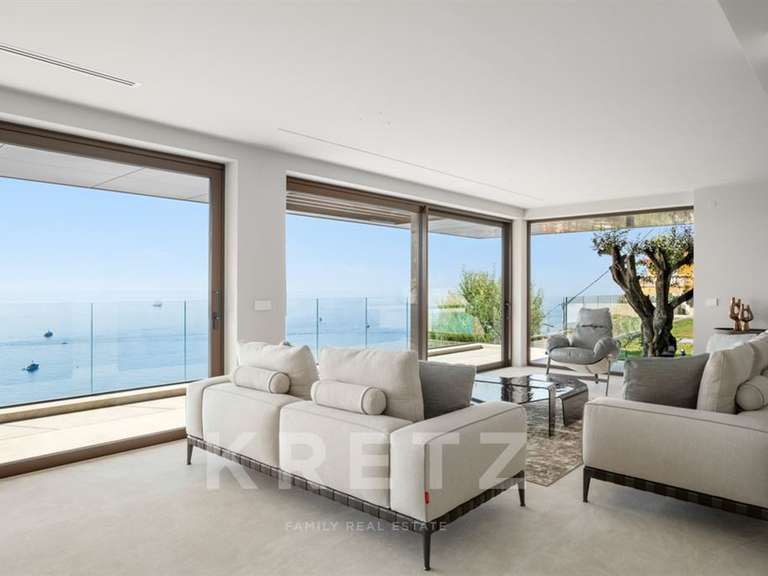 Maison Roquebrune-Cap-Martin - 5 chambres - 300m²