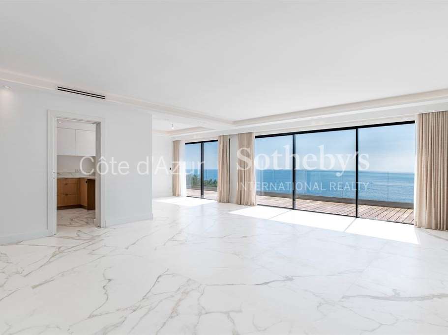 House Roquebrune-Cap-Martin