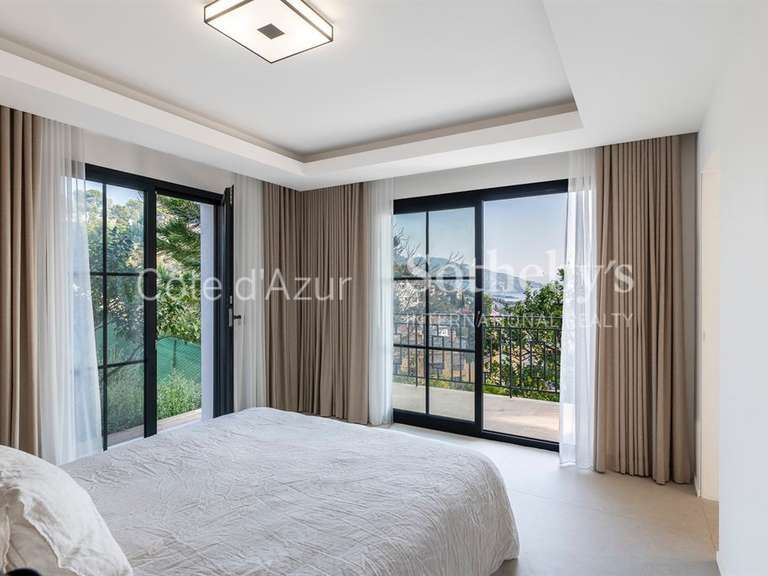 Maison Roquebrune-Cap-Martin - 4 chambres - 238m²