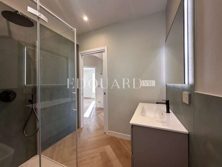 Maison Roquebrune-Cap-Martin - 5 chambres - 164m²