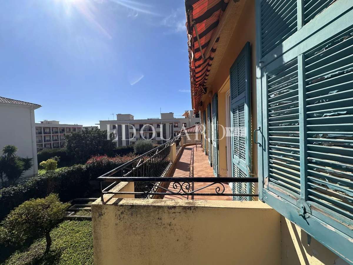 House Roquebrune-Cap-Martin