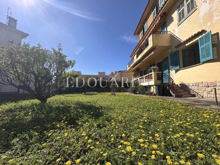 House Roquebrune-Cap-Martin - 7 bedrooms - 231m²