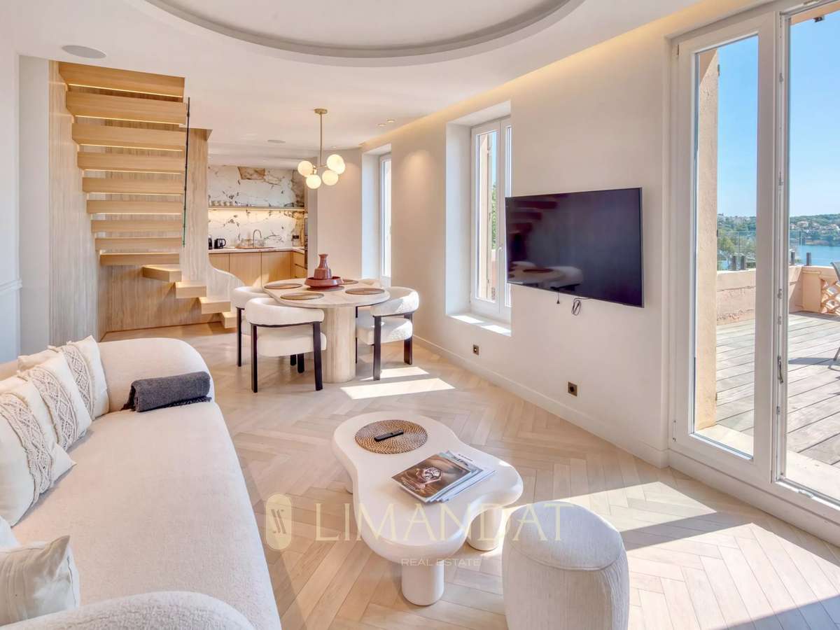 House Roquebrune-Cap-Martin