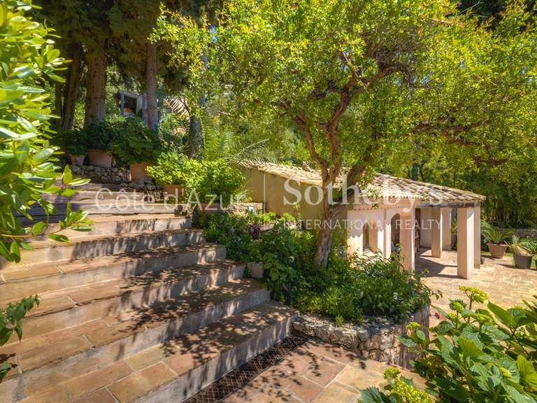 Maison Roquebrune-Cap-Martin - 4 chambres - 266m²