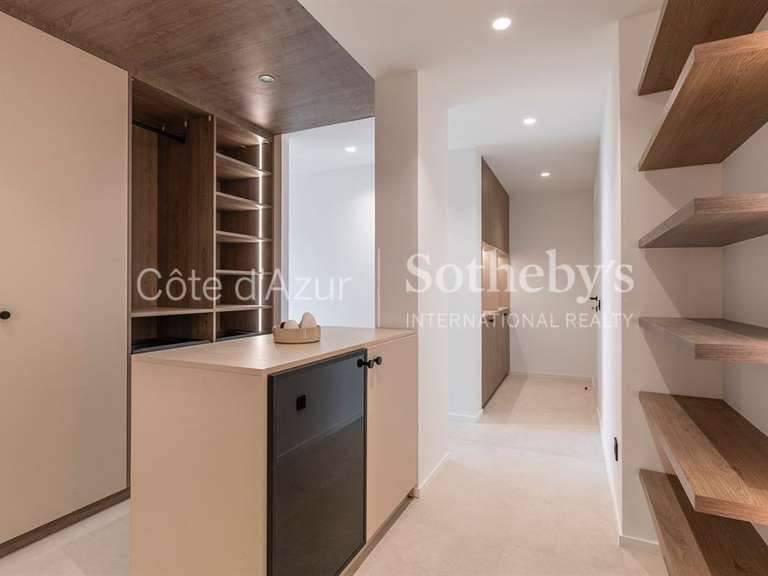 Maison Roquebrune-Cap-Martin - 4 chambres - 238m²
