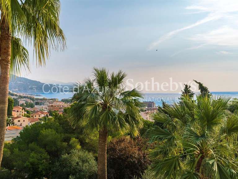 Maison Roquebrune-Cap-Martin - 4 chambres - 238m²