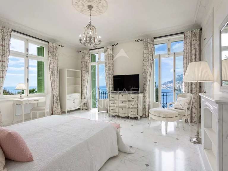 Property Roquebrune-Cap-Martin - 5 bedrooms - 385m²