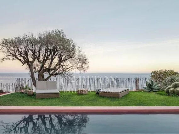Villa Roquebrune-Cap-Martin - 5 bedrooms - 480m²