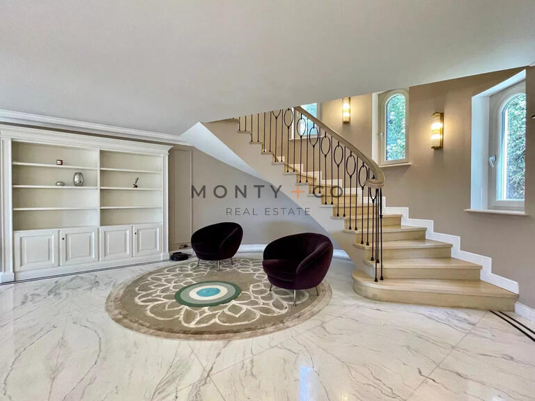 Villa Roquebrune-Cap-Martin - 5 bedrooms - 305m²