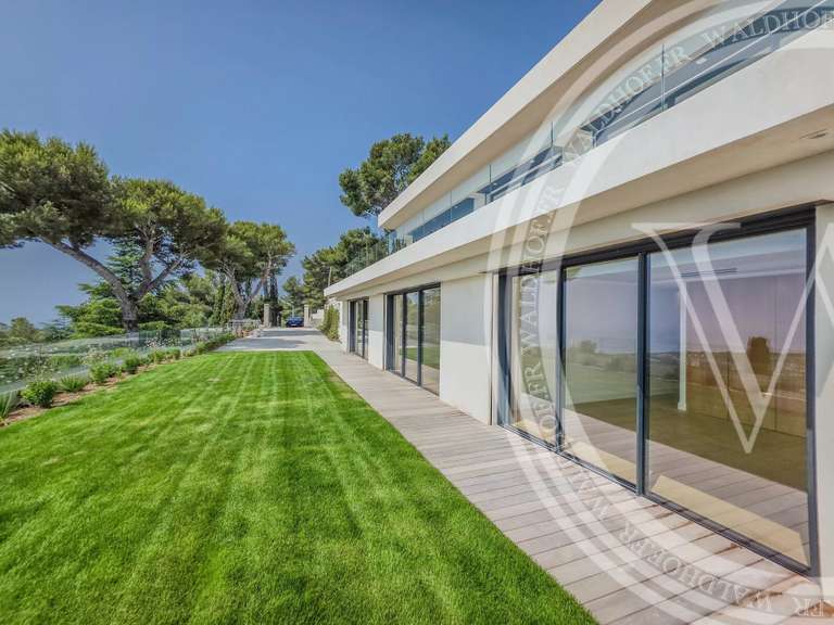 Villa Roquebrune-Cap-Martin - 4 chambres - 230m²
