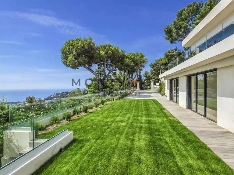 Villa Roquebrune-Cap-Martin - 4 chambres - 238m²