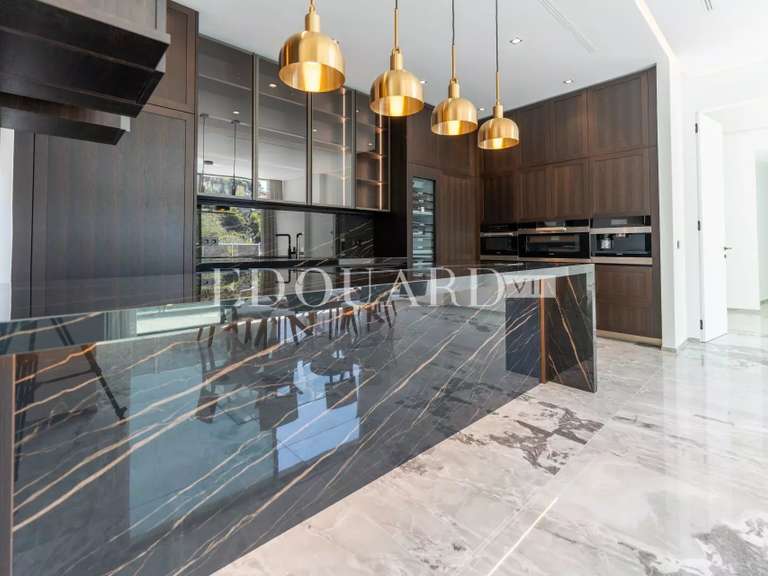 Villa with Sea view Roquebrune-Cap-Martin - 3 bedrooms - 315m²