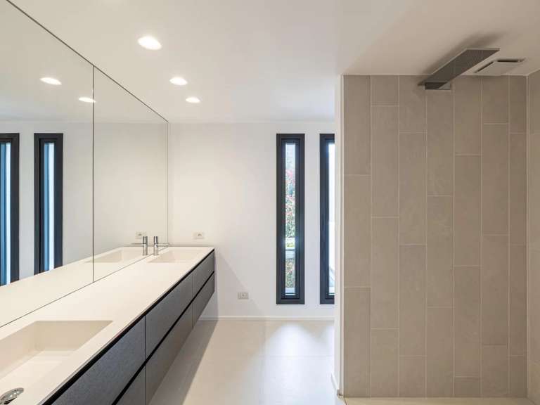 Villa Roquebrune-Cap-Martin - 5 chambres - 450m²