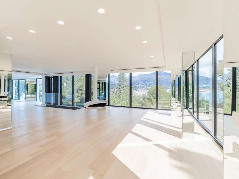 Villa Roquebrune-Cap-Martin - 5 chambres - 450m²
