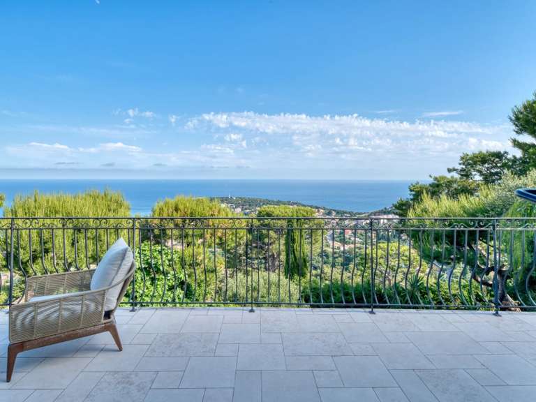 Villa Roquebrune-Cap-Martin - 4 chambres - 200m²