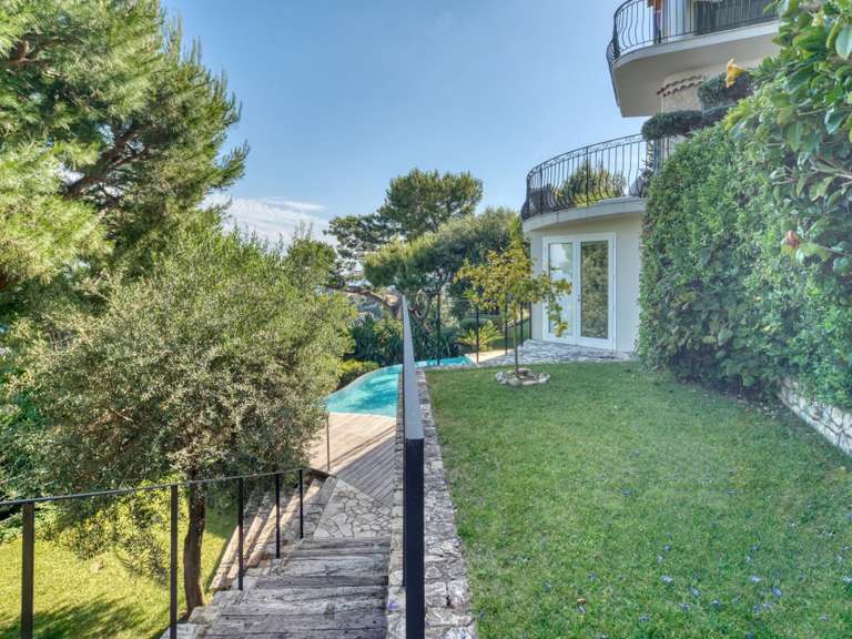Villa Roquebrune-Cap-Martin - 4 chambres - 200m²