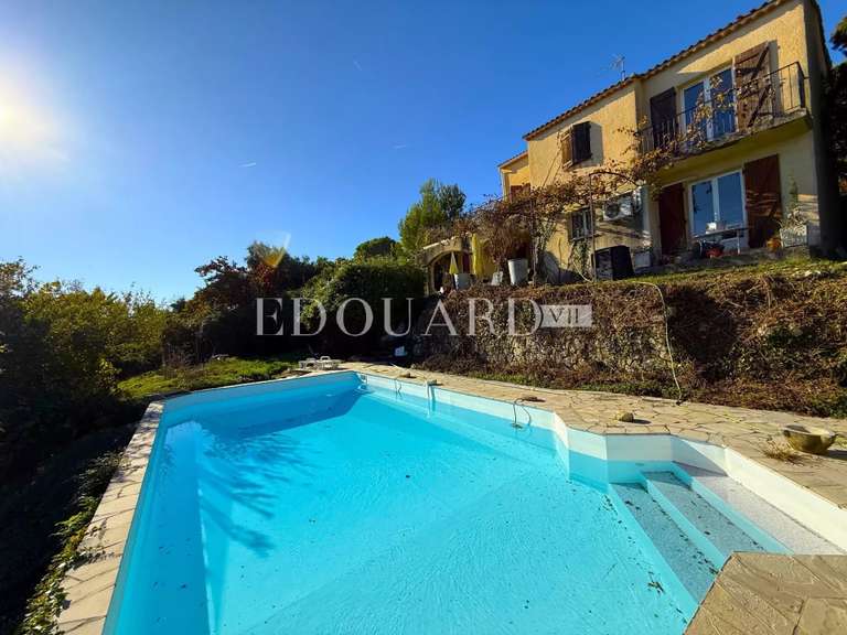 Villa Roquebrune-Cap-Martin - 5 bedrooms - 140m²