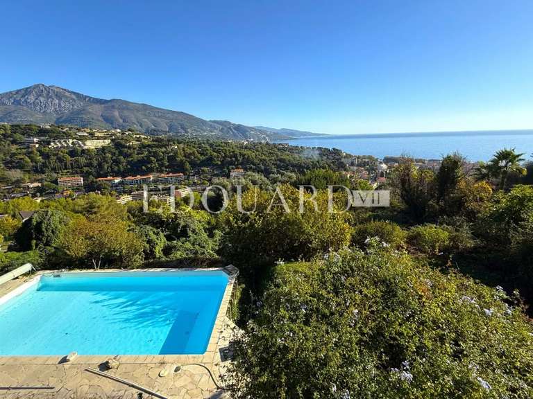 Villa Roquebrune-Cap-Martin - 5 bedrooms - 140m²