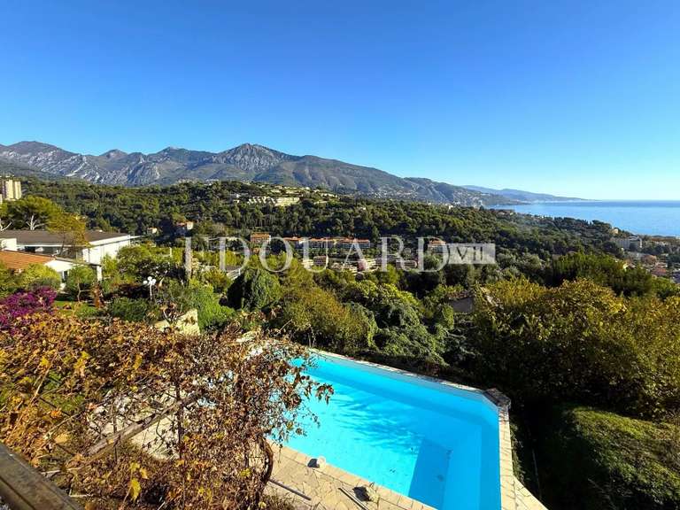 Villa Roquebrune-Cap-Martin - 5 bedrooms - 140m²