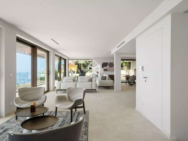 Villa Roquebrune-Cap-Martin - 5 chambres - 245m²