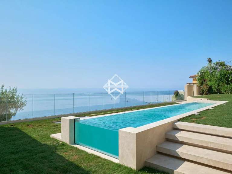 Villa Roquebrune-Cap-Martin - 5 chambres - 245m²