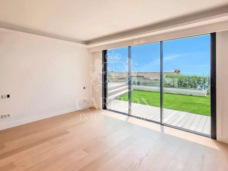 Villa Roquebrune-Cap-Martin - 4 chambres - 238m²