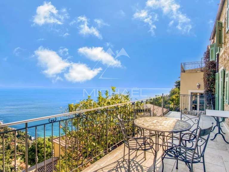 Villa Roquebrune-Cap-Martin - 4 chambres - 212m²