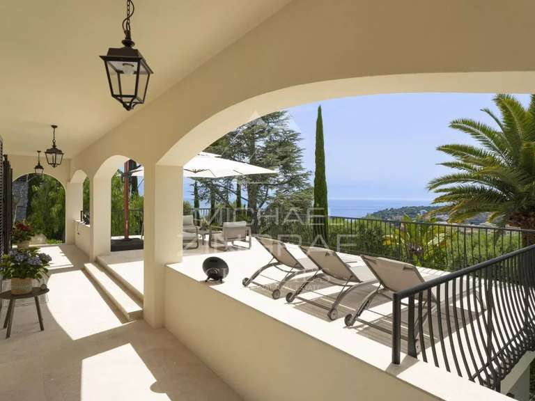 Villa Roquebrune-Cap-Martin - 4 bedrooms - 257m²