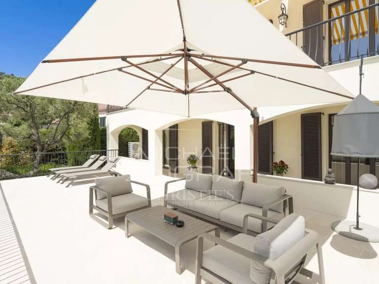 Villa Roquebrune-Cap-Martin - 4 bedrooms - 257m²